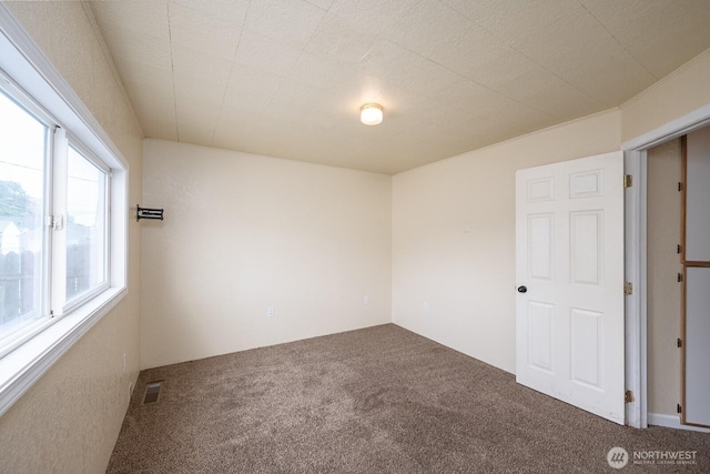 357 7th Ave SW, Ephrata, WA 98823 - unfurnished bedroom with carpet flooring
