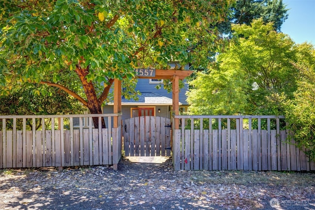 11557 Palatine Ave N, Seattle, WA 98133 - photo 2