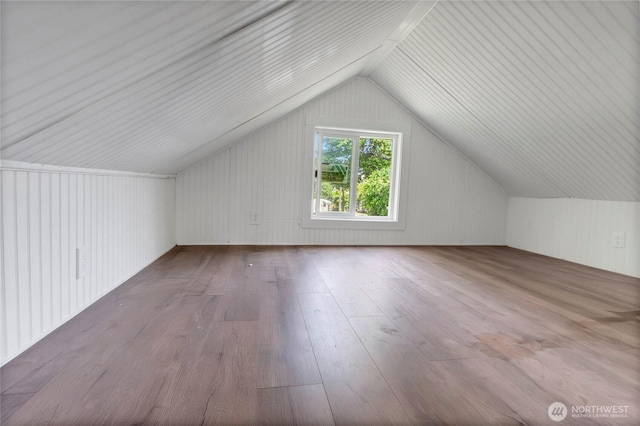 4050 E B St, Tacoma, WA 98404 - additional living space with vaulted ceiling and hardwood / wood-style floors