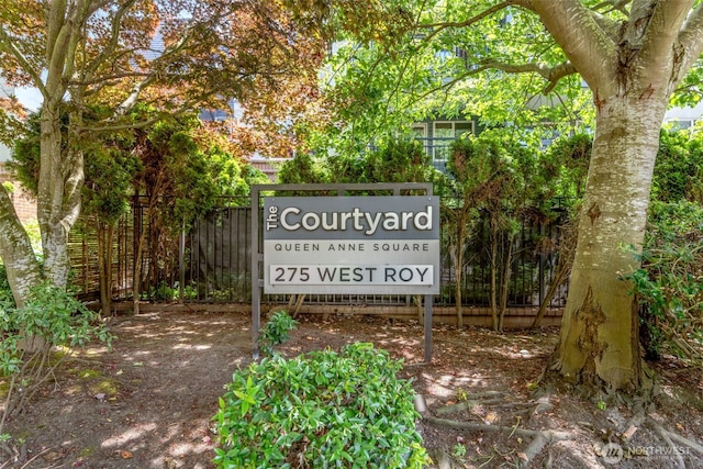 275 W Roy St Unit 319, Seattle, WA 98119 - view of community sign