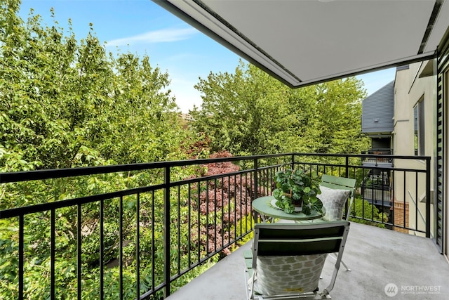 275 W Roy St Unit 319, Seattle, WA 98119 - view of balcony
