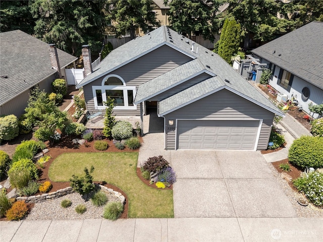 3200 SE Balboa Dr, Vancouver, WA 98683 - view of front of home with roof with shingles, a garage, and driveway