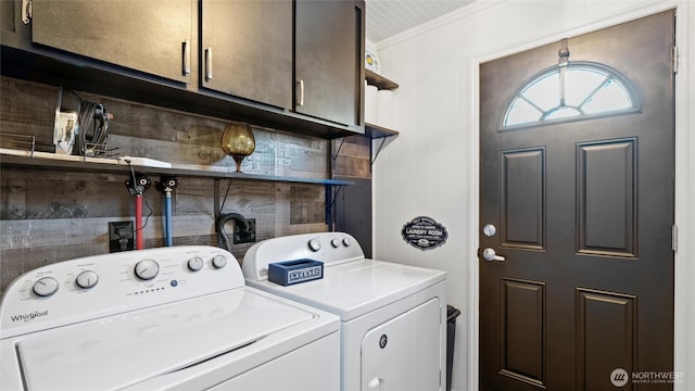 3324 W 19th Ave W Unit 52, Kennewick, WA 99338 - washroom featuring cabinet space, crown molding, and independent washer and dryer