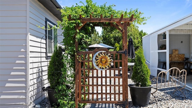 3324 W 19th Ave W Unit 52, Kennewick, WA 99338 - view of wooden deck