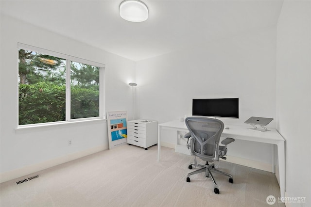 424 3rd Ln S Unit 12, Kirkland, WA 98033 - carpeted home office featuring baseboards