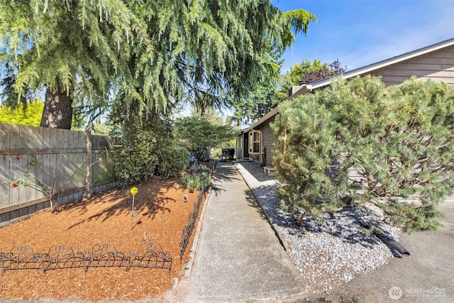 1229 SW 146th, Seahurst, WA 98168 - view of yard