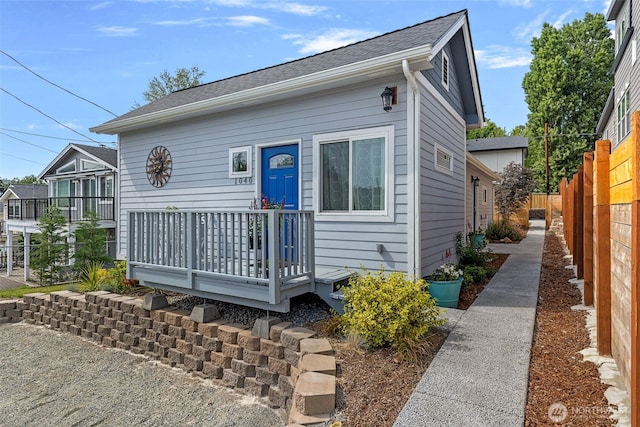 1040 S Director St Unit A, Seattle, WA 98108 - back of property featuring a shingled roof