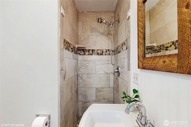 5169 Banner Rd SE, Port Orchard, WA 98367 - bathroom with a tile shower and a sink