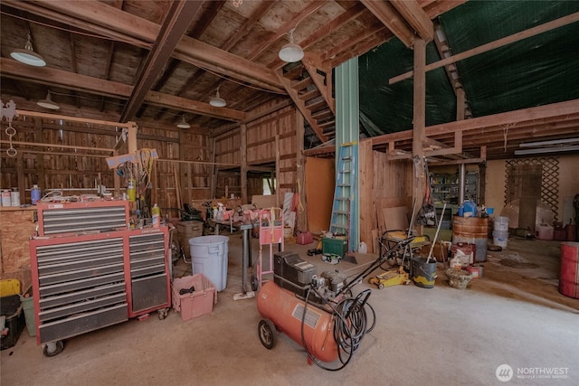 213 Monte Elma Rd, Montesano, WA 98563 - garage featuring a workshop area