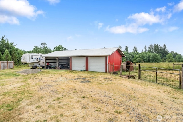 172 Equine Dr, Onalaska, WA 98570 - garage with a garage