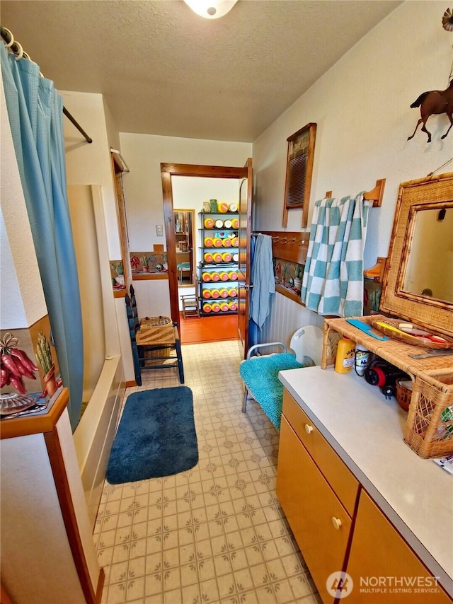 752 Parpala, Naselle, WA 98638 - bedroom with light floors and a textured ceiling