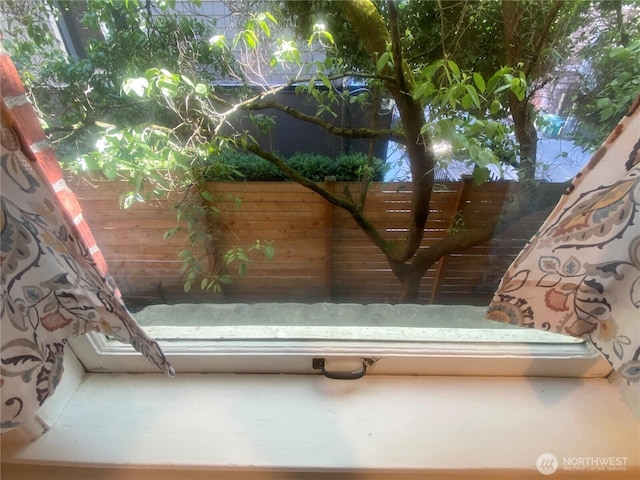 4725 15th Ave NE Unit 14, Seattle, WA 98105 - detailed view