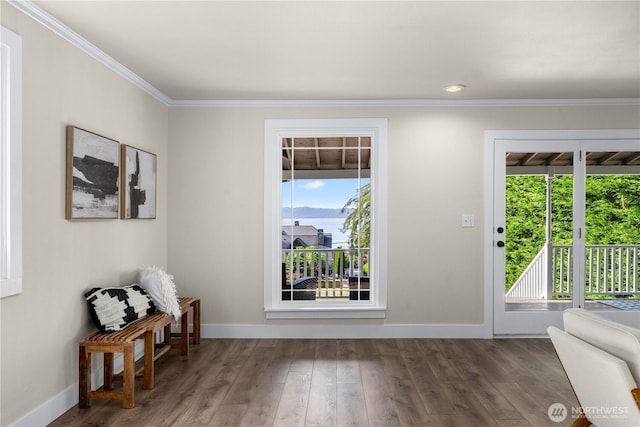 2855 SW 300th Pl, Federal Way, WA 98023 - doorway to outside featuring ornamental molding, wood finished floors, and recessed lighting