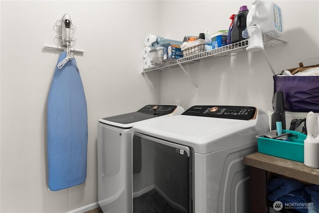 902 Van Ogle Ln NW, Orting, WA 98360 - laundry area with washer and clothes dryer