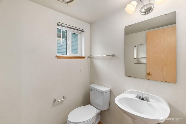 6317 Barstow Ln SE Unit 8, Lacey, WA 98513 - half bath with toilet and a sink