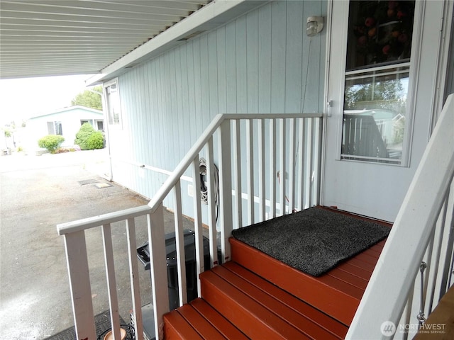 1200 Lincoln St Unit 154, Bellingham, WA 98229 - view of stairway