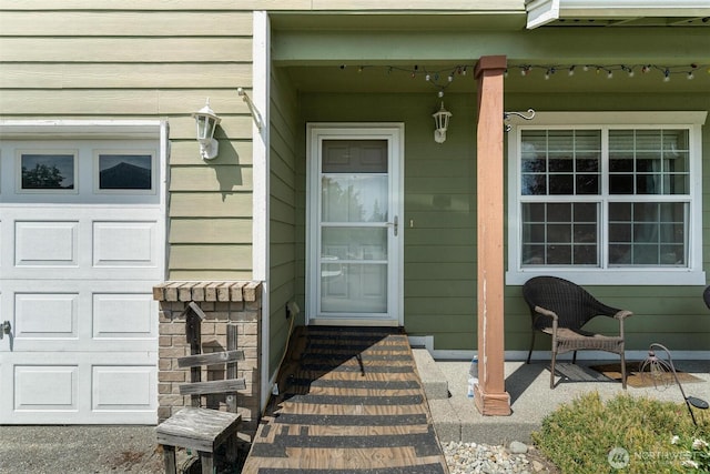 6725 159th St E, Puyallup, WA 98375 - doorway to property featuring a porch