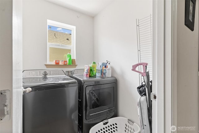 6725 159th St E, Puyallup, WA 98375 - washroom with washer and dryer