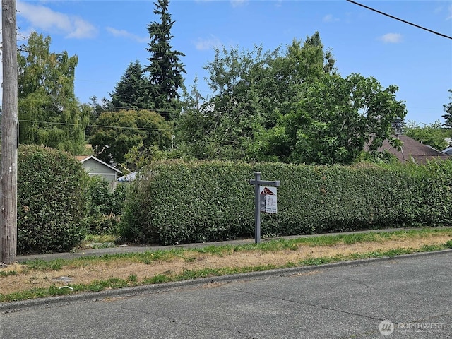 2212 10th St, Bremerton, WA 98312