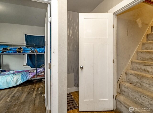 5229 S Thompson Ave, Tacoma, WA 98408 - view of closet
