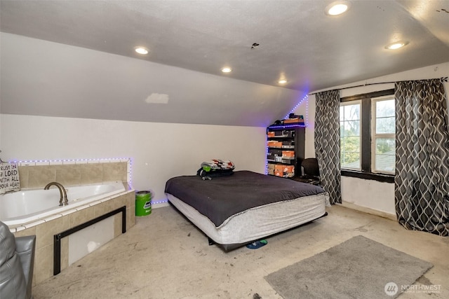 5229 S Thompson Ave, Tacoma, WA 98408 - bedroom featuring lofted ceiling and recessed lighting