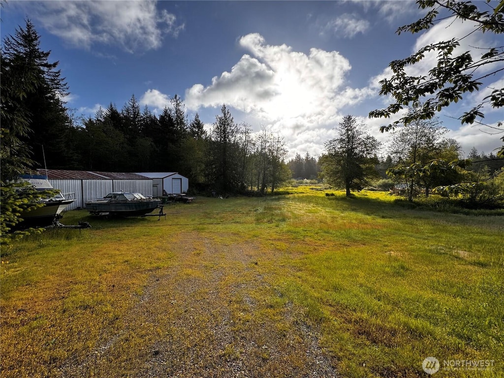 190 Meadowood Dr W, Seabeck, WA 98380 - photo 1