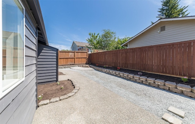 9621 1st Ave SE, Everett, WA 98208 - fenced backyard featuring a patio area
