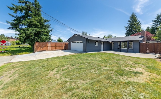 9621 1st Ave SE, Everett, WA 98208 - single story home featuring driveway and an attached garage