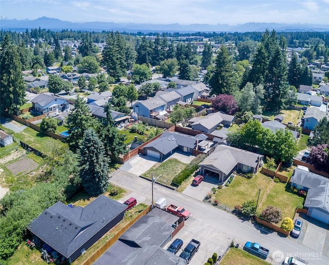 9621 1st Ave SE, Everett, WA 98208 - aerial perspective of suburban area featuring a mountainous background