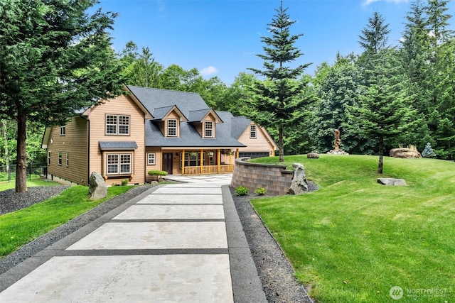 143 Scenic Ln, Mossyrock, WA 98564 - view of front facade featuring covered porch and a front yard