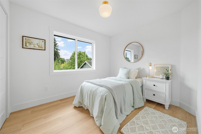 4658 N Defiance St, Tacoma, WA 98407 - bedroom with light wood finished floors