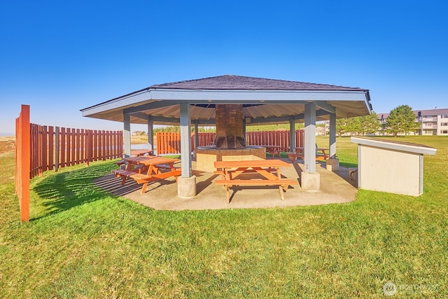 210 26th St NW Unit 201/2, Long Beach, WA 98631 - view of patio with a gazebo