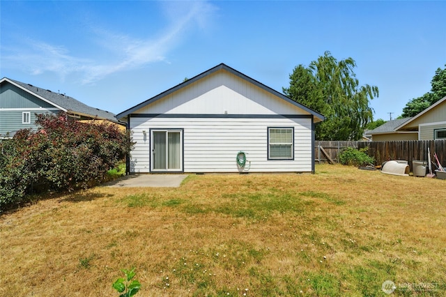 1950 K St, Walla Walla, WA 99362 - rear view of house with a fenced backyard