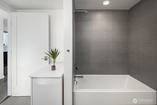 1808 Minor Ave Unit 3005, Seattle, WA 98101 - bathroom featuring shower / bath combination