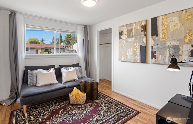 12629 SE 169th St, Renton, WA 98058 - living area featuring wood finished floors and baseboards