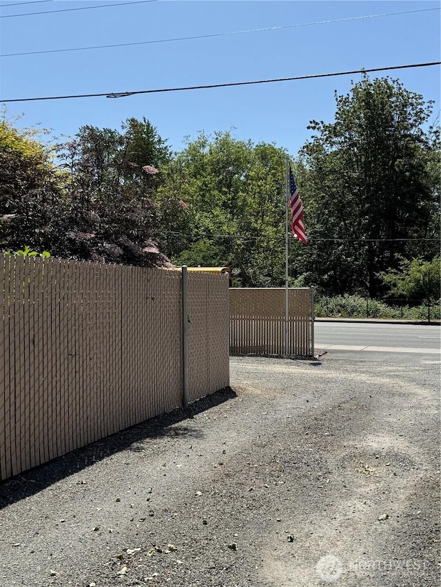 8329 20th St SE, Lake Stevens, WA 98258 - view of gate