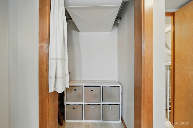634 University St, Walla Walla, WA 99362 - view of walk in closet