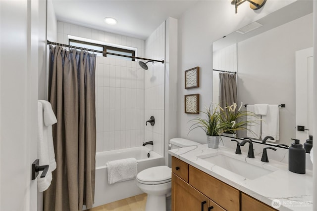 81 Plateau Loop, Cle Elum, WA 98922 - bathroom featuring vanity and shower / bath combo with shower curtain