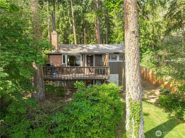 9368 S Lakeshore Rd, Chelan, WA 98816 - view of front of property featuring a chimney and a wooden deck