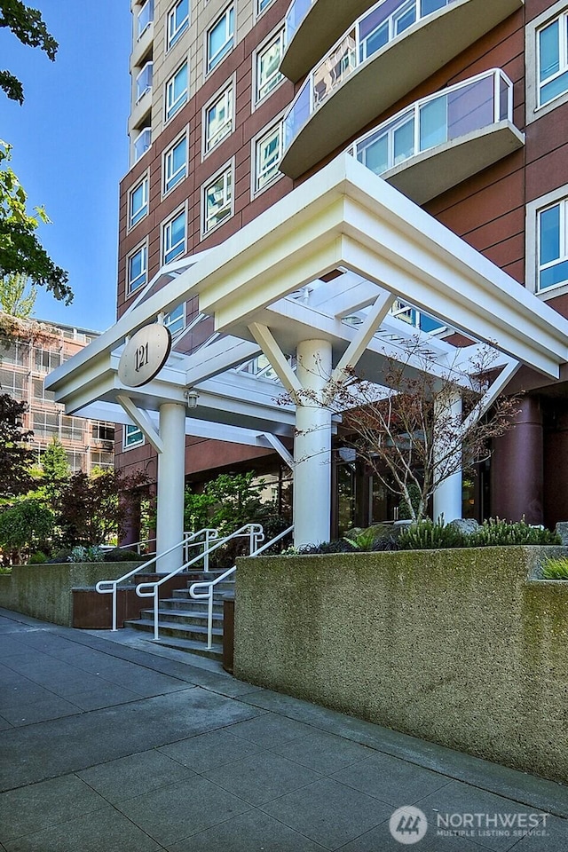 121 Vine St Unit 703, Seattle, WA 98121 - view of community