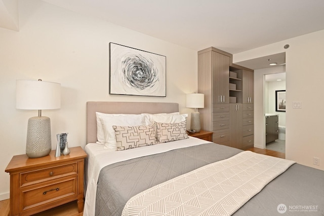 121 Vine St Unit 703, Seattle, WA 98121 - bedroom featuring ensuite bath