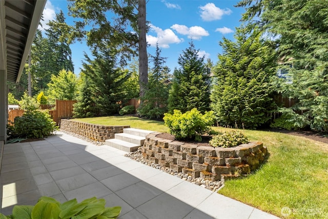8784 NE Winslow Grove Ct, Bainbridge Island, WA 98110 - view of patio / terrace