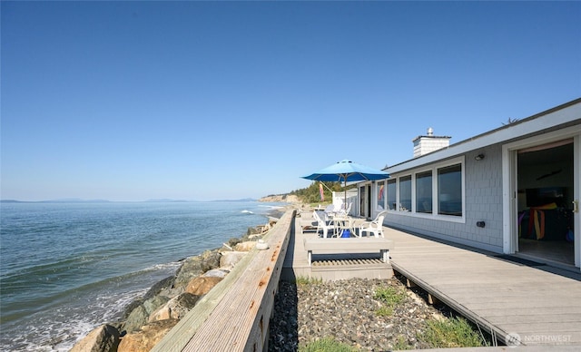 1523 N Whitecap Ln, Oak Harbor, WA 98277 - water view with local beach