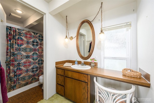 1523 N Whitecap Ln, Oak Harbor, WA 98277 - full bathroom featuring vanity and a shower with shower curtain