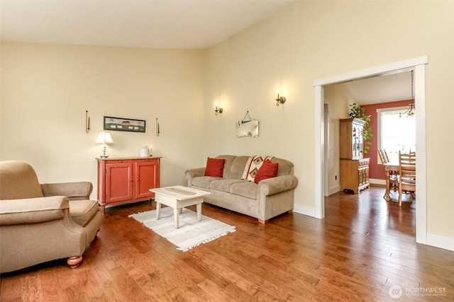 5117 77th St E, Tacoma, WA 98443 - living area featuring wood finished floors and baseboards