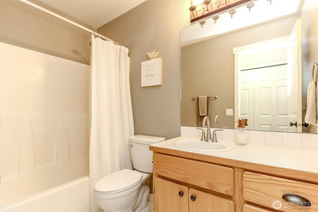 5117 77th St E, Tacoma, WA 98443 - full bathroom featuring vanity and shower / bath combo with shower curtain