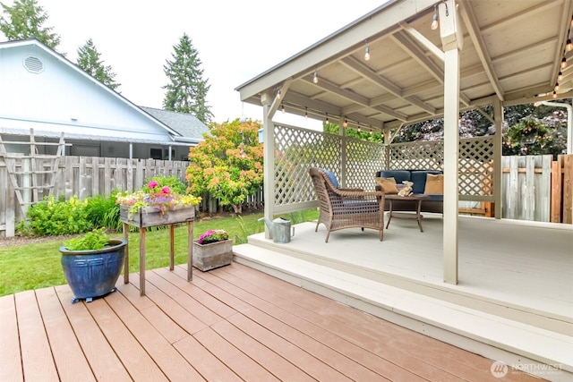 5117 77th St E, Tacoma, WA 98443 - wooden terrace with an outdoor living space