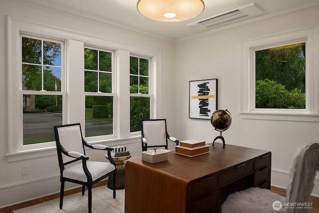 740 22nd Ave E, Seattle, WA 98112 - home office with crown molding and baseboards