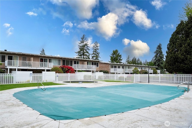 12211 SE 59th St Unit 61, Bellevue, WA 98006 - view of community pool
