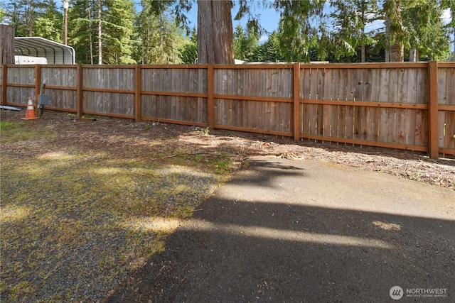8031 Fir Tree Ln, Lake Stevens, WA 98258 - view of yard with a carport